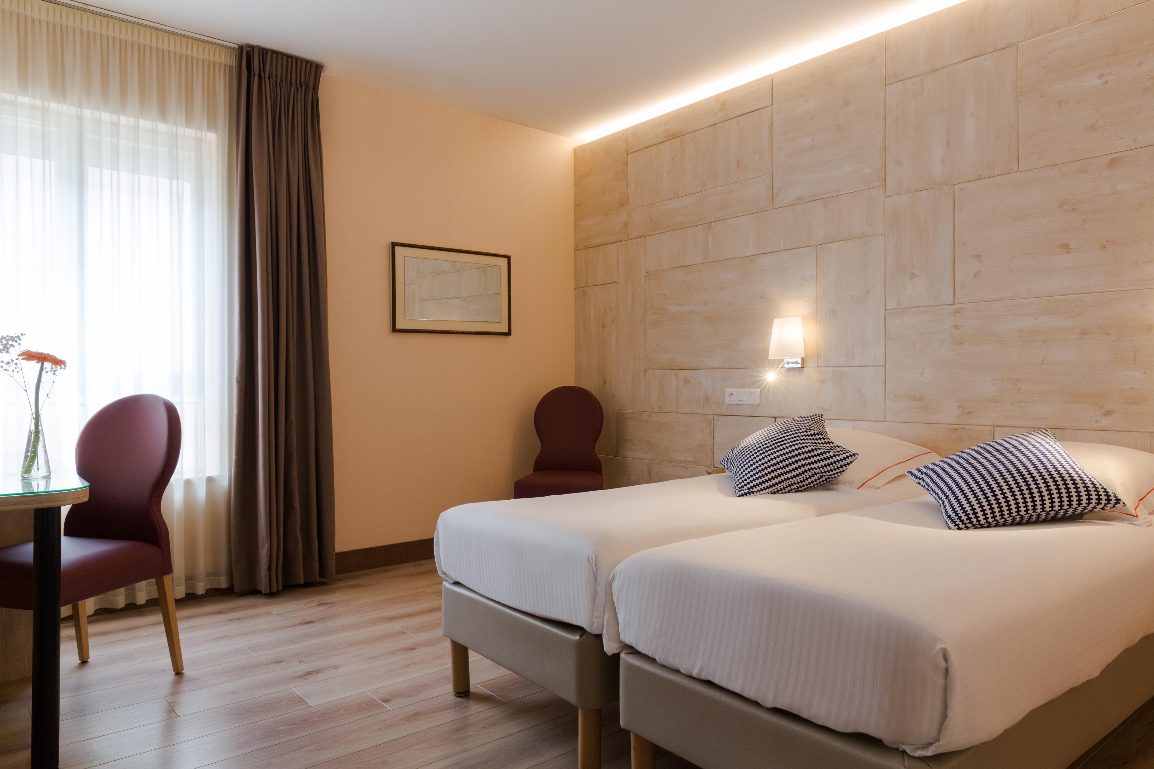 The Originals City, Hotel Alizea, Le Mans Nord Saint-Saturnin  Buitenkant foto